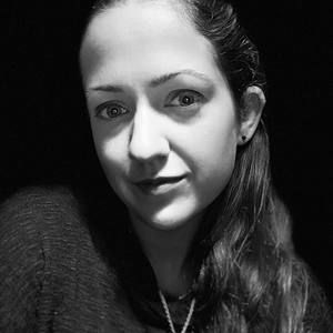 Meet your Posher, Roxanne